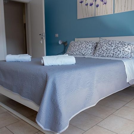 My Room In Trani Bagian luar foto