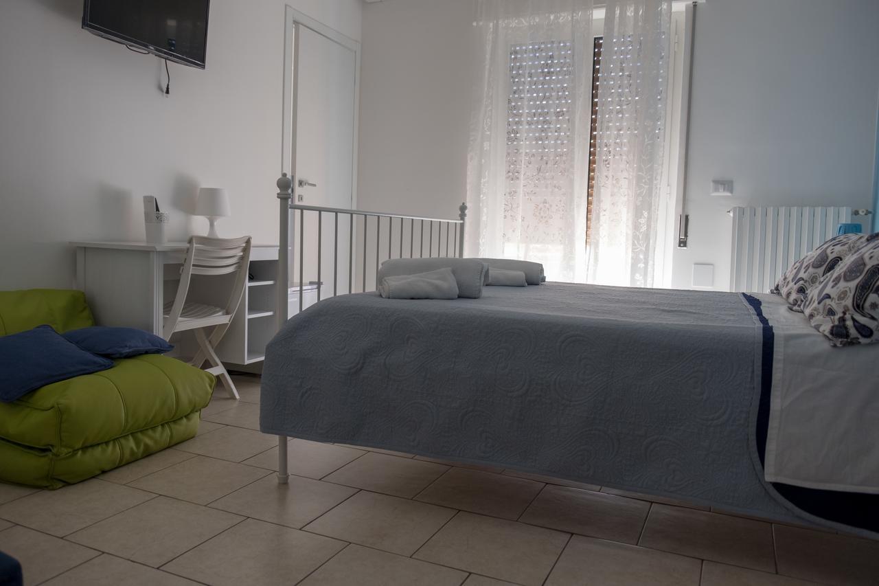 My Room In Trani Bagian luar foto